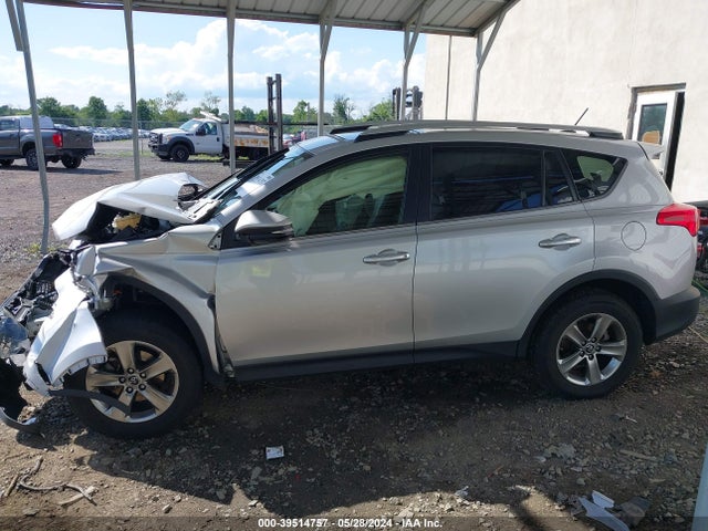 Toyota Rav4 Xle 2015 JTMRFREV2FD161577 Image 14