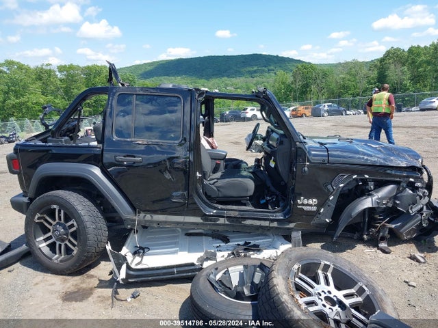1C4HJXDN4LW226171 Jeep Wrangler Unlimited Sport S 4x4