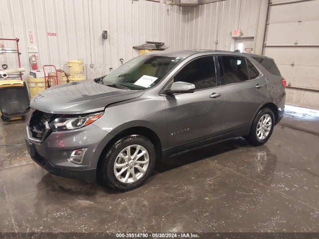 Chevrolet EQUINOX LT 2018 3GNAXSEV0JL181290 Image 2