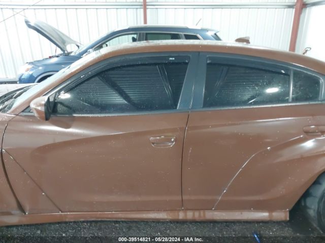 2C3CDXEJ5GH204959 Dodge Charger Srt 392