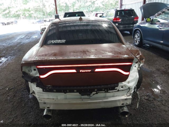 2C3CDXEJ5GH204959 Dodge Charger Srt 392