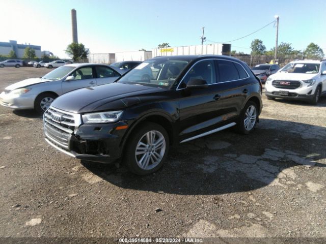 WA1BNAFY2J2220902 Audi Q5 2.0t Premium/2.0t Tech Premium