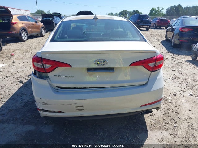 Hyundai Sonata 2016 5NPE24AF3GH417636 Image 15