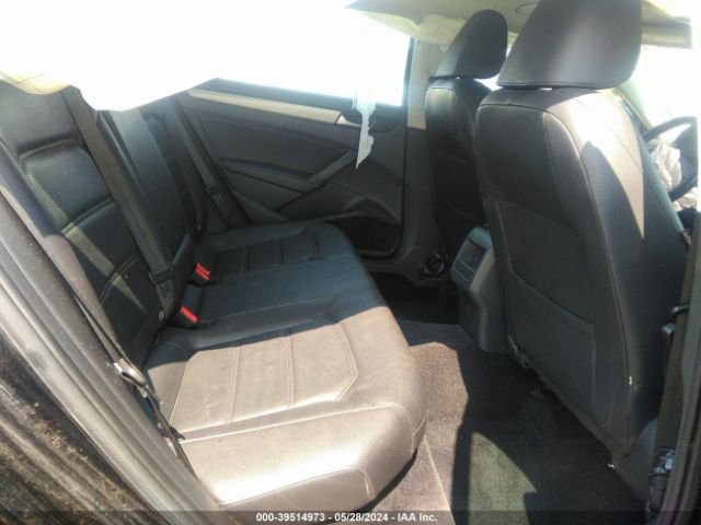 1VWAT7A32EC117420 Volkswagen Passat 1.8t Wolfsburg Edition