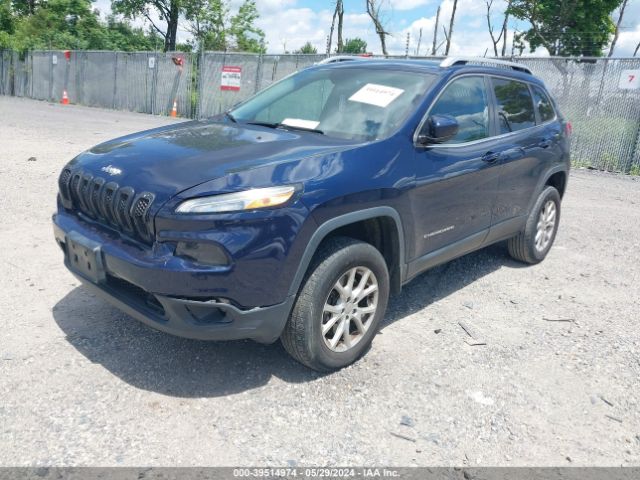 1C4PJMCB2EW140944 Jeep Cherokee Latitude