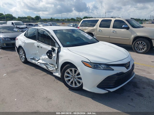 2019 4T1B11HK3KU854943 main image