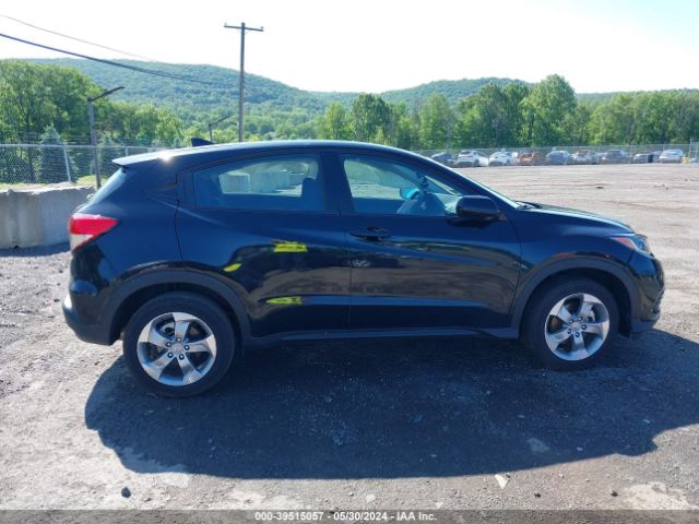 3CZRU6H38NM770698 Honda Hr-v Awd Lx