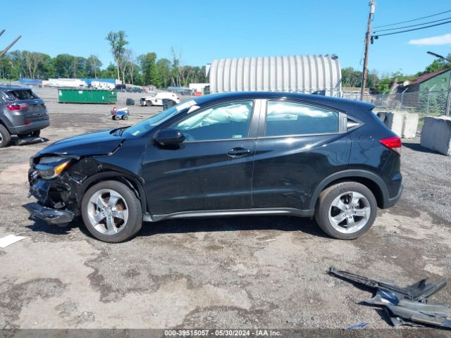 3CZRU6H38NM770698 Honda Hr-v Awd Lx