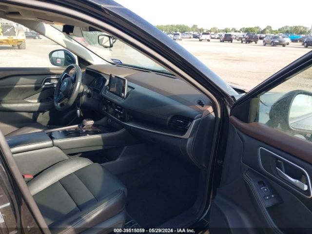 5N1AT3CA7MC792441 Nissan Rogue Sl Fwd