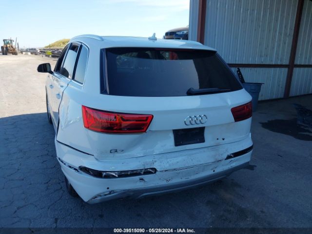 WA1AHAF72KD020165 Audi Q7 45 Premium/45 Se Premium