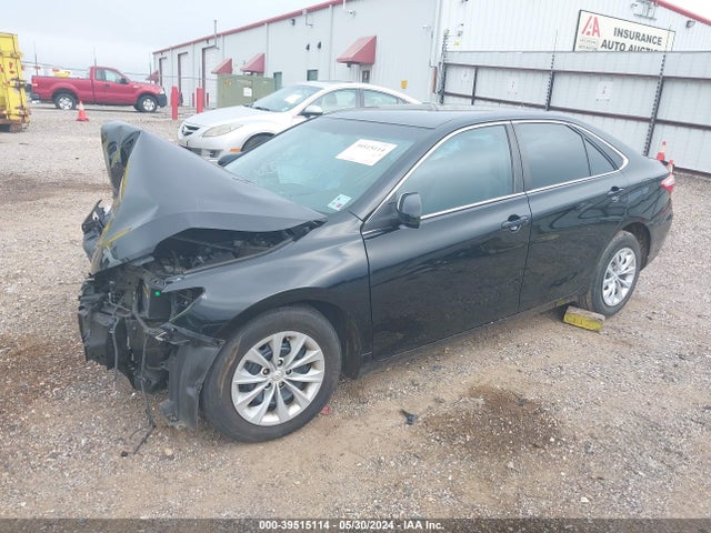 Toyota CAMRY LE 2015 4T4BF1FK2FR482978 Image 2