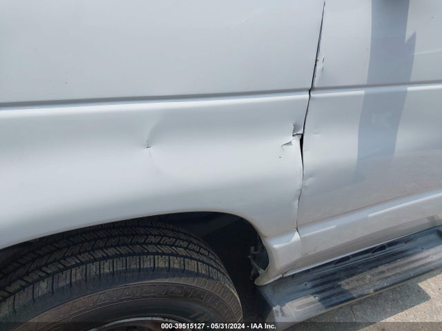 Ford E-350 Super Duty Xlt 2014 1FBNE3BL5EDA21124 Image 6