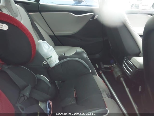 Tesla Model S 60 Kwh Battery/p85 2014 5YJSA1H15EFP36398 Image 8