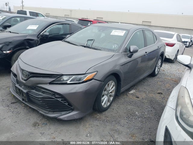4T1C11AK9LU949779 Toyota CAMRY LE