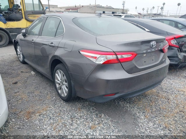 4T1C11AK9LU949779 Toyota CAMRY LE