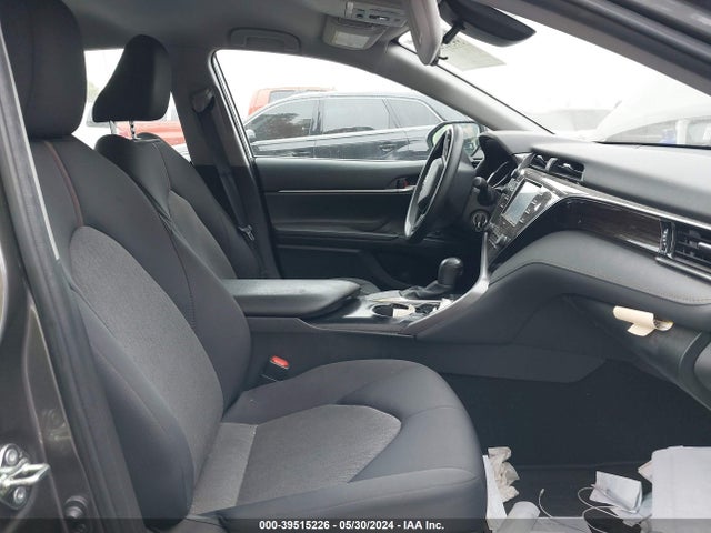 4T1C11AK9LU949779 Toyota CAMRY LE
