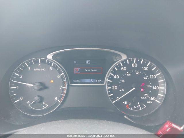 5N1DR2MN6HC624870 Nissan Pathfinder Sl