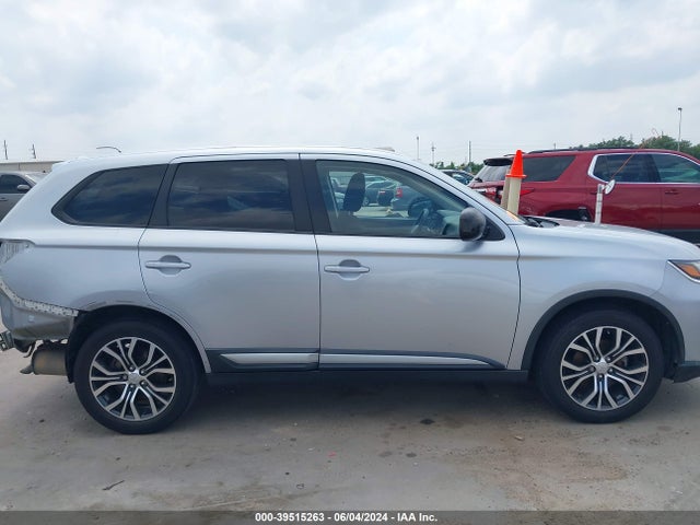 Mitsubishi Outlander Es 2016 JA4AD2A39GZ016758 Image 14