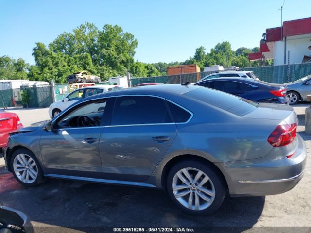 1VWBA7A3XJC030322 Volkswagen Passat 2.0t Se