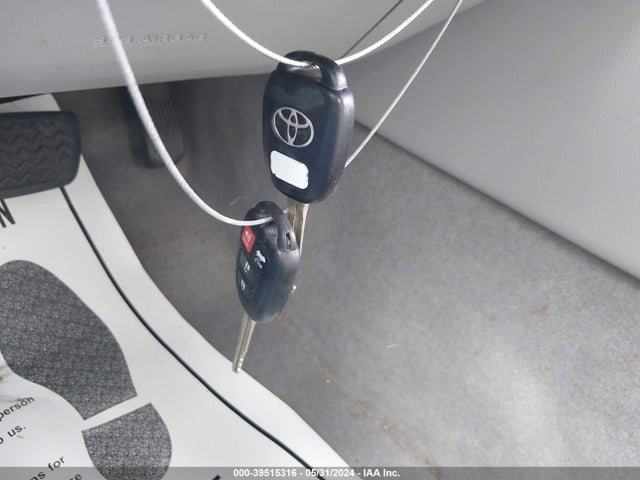 Toyota CAMRY LE 2015 4T4BF1FK1FR476041 Image 11