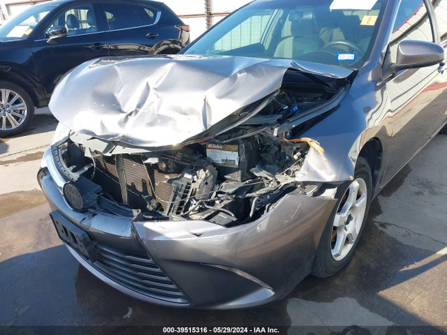Toyota CAMRY LE 2015 4T4BF1FK1FR476041 Image 17