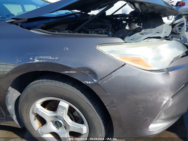 Toyota CAMRY LE 2015 4T4BF1FK1FR476041 Image 19