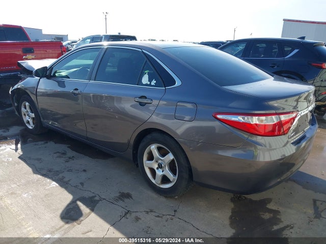 Toyota CAMRY LE 2015 4T4BF1FK1FR476041 Image 3