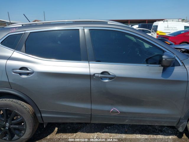 JN1BJ1BV4MW566625 Nissan Rogue Sport Sv Fwd Xtronic Cvt