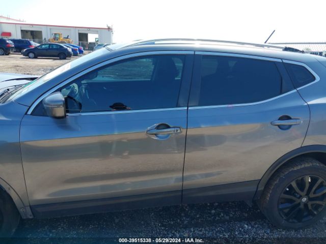 JN1BJ1BV4MW566625 Nissan Rogue Sport Sv Fwd Xtronic Cvt