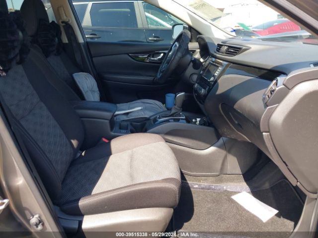 JN1BJ1BV4MW566625 Nissan Rogue Sport Sv Fwd Xtronic Cvt