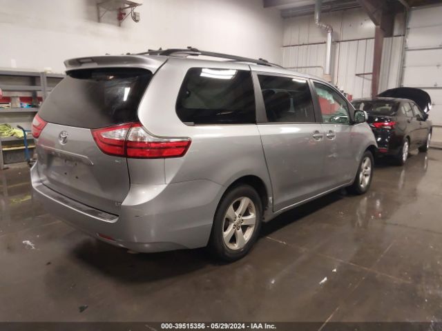 5TDKZ3DC4HS769744 Toyota Sienna Le 8 Passenger