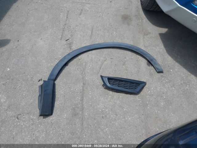 2HKRW6H36JH220772 Honda CR-V LX