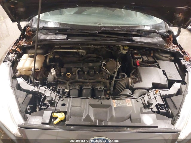 Ford FOCUS SE 2016 1FADP3F22GL262687 Image 10