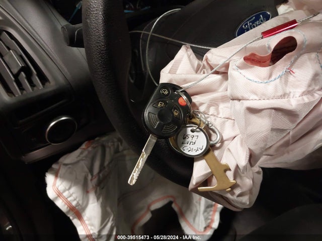 Ford FOCUS SE 2016 1FADP3F22GL262687 Image 11