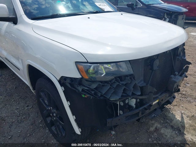 1C4RJFAG8JC203981 Jeep Grand Cherokee Altitude 4x4