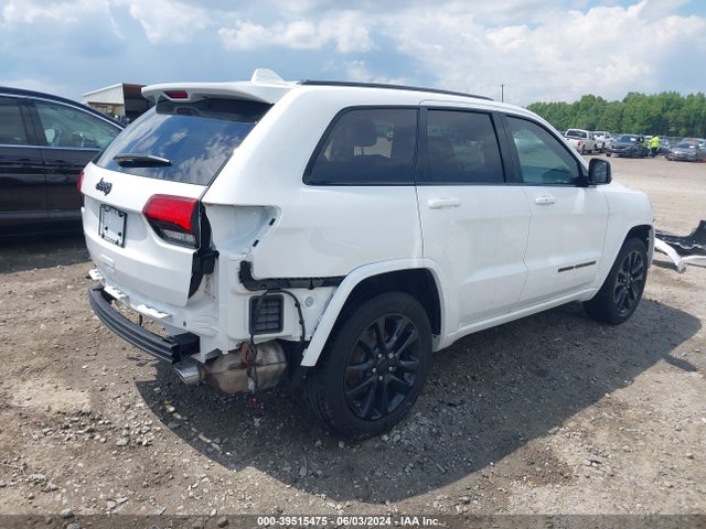 1C4RJFAG8JC203981 Jeep Grand Cherokee Altitude 4x4