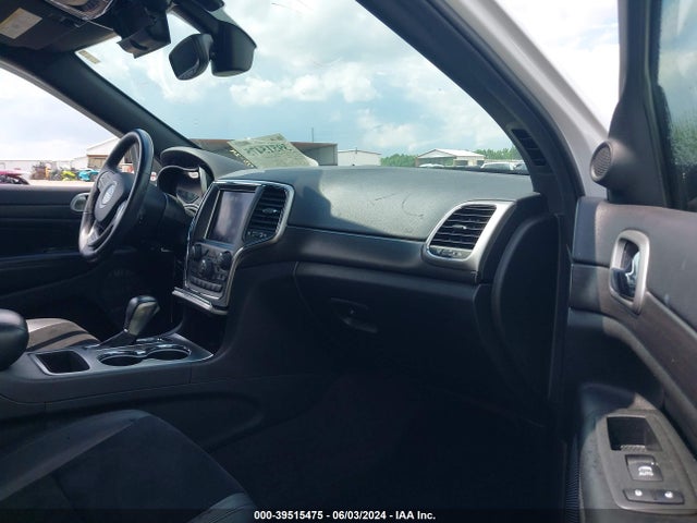 1C4RJFAG8JC203981 Jeep Grand Cherokee Altitude 4x4