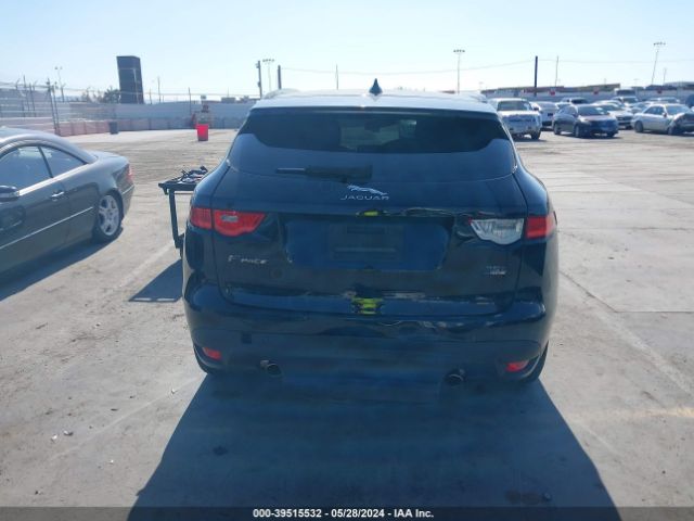 SADCJ2FX5JA269086 Jaguar F-pace 25t Premium