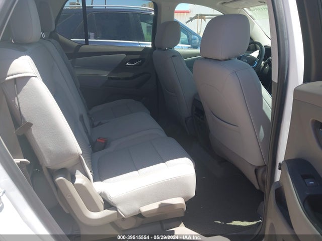 Chevrolet Traverse 1lt 2018 1GNEVGKW1JJ261271 Image 8