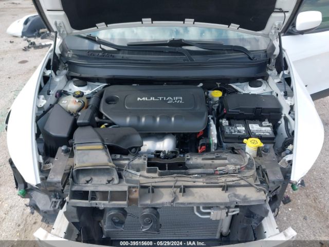 1C4PJLCB4JD620757 Jeep Cherokee Latitude