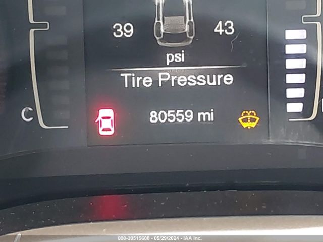 1C4PJLCB4JD620757 Jeep Cherokee Latitude
