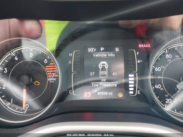 1C4PJLCB4JD620757 Jeep Cherokee Latitude