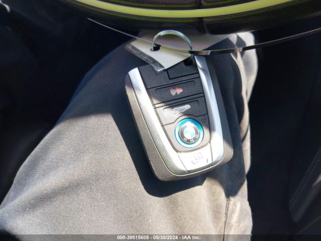 WBY2Z2C54GV675721 BMW I8
