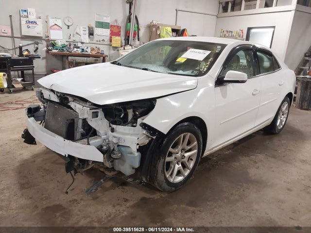 Chevrolet MALIBU 1LT 2014 1G11C5SL8EF298665 Image 2