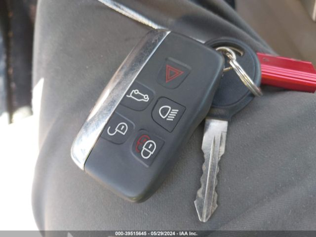 SALCR2BG0HH679945 Land Rover Discovery Sport Hse