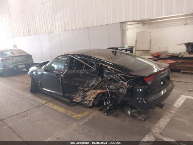 KNAE55LCXN6111117 KIA Stinger Gt2
