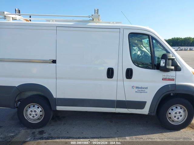 3C6TRVNGXJE128493 RAM Promaster 1500 Low Roof 118 Wb