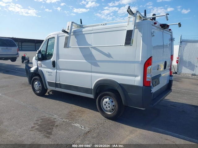 3C6TRVNGXJE128493 RAM Promaster 1500 Low Roof 118 Wb