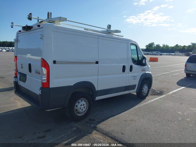 3C6TRVNGXJE128493 RAM Promaster 1500 Low Roof 118 Wb