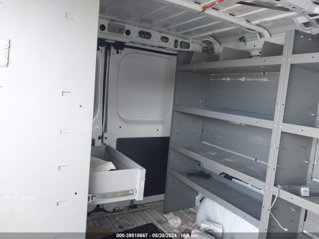 3C6TRVNGXJE128493 RAM Promaster 1500 Low Roof 118 Wb